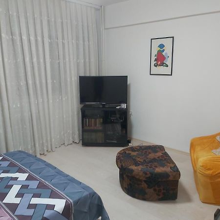 Mia Apartment Скопие Екстериор снимка