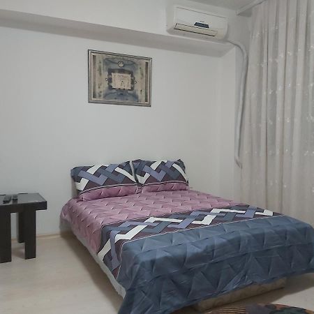 Mia Apartment Скопие Екстериор снимка