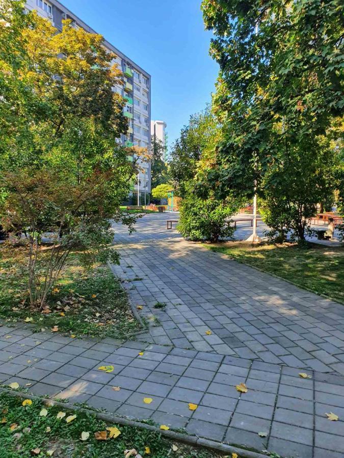 Mia Apartment Скопие Екстериор снимка