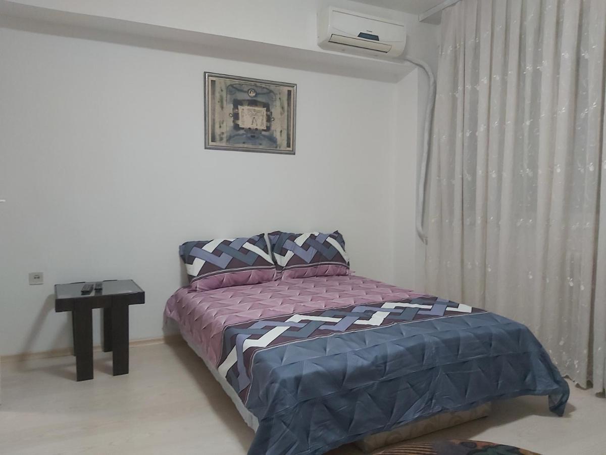 Mia Apartment Скопие Екстериор снимка
